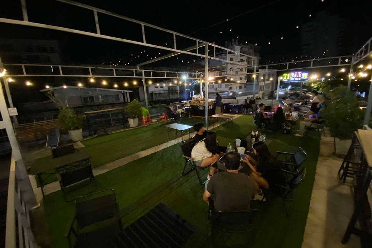 71 Sky View Bar rooftop in Phra Khanong, Bangkok