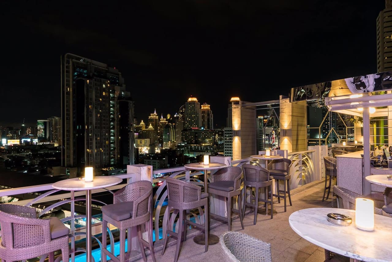 Barracuda Rooftop Bar rooftop in Phaya Thai / Makkasan, Bangkok