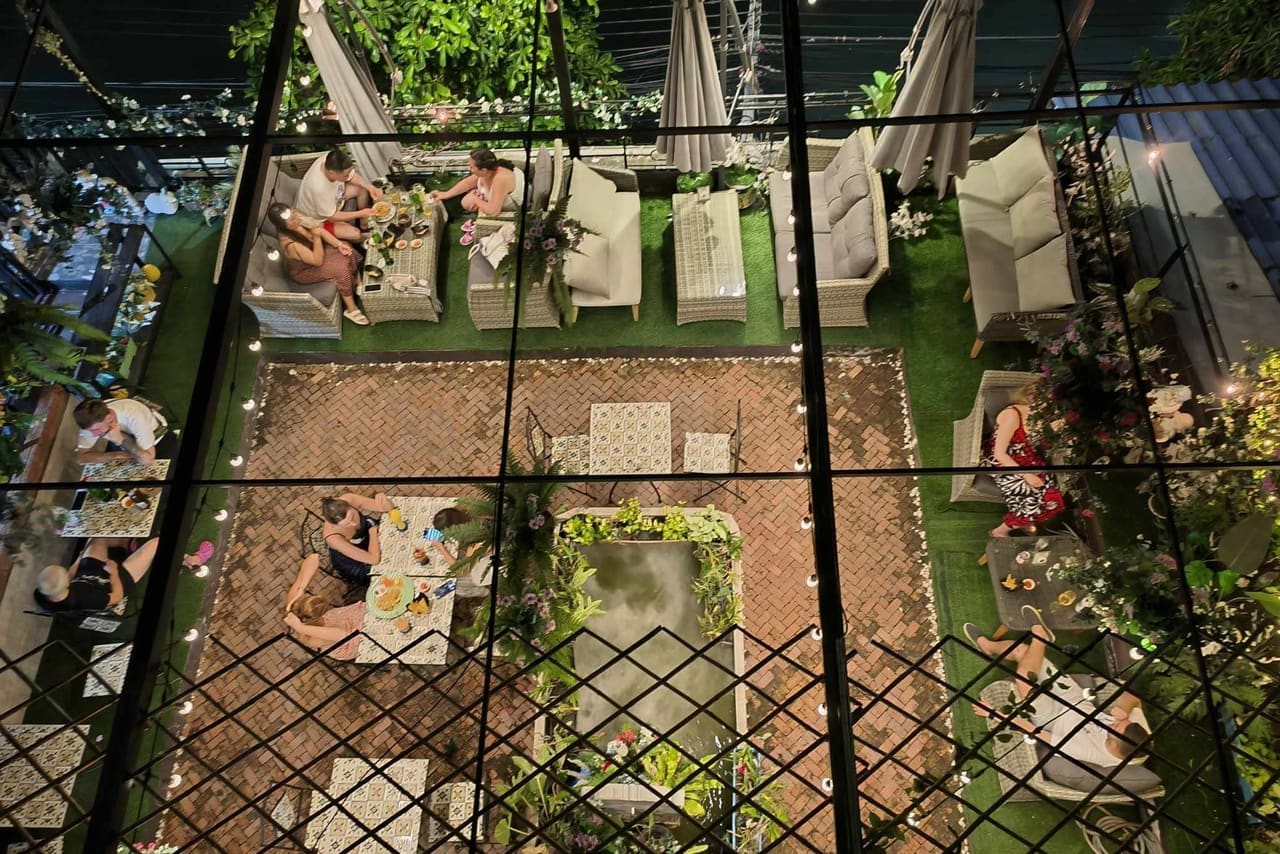Bravo Rooftop Bar rooftop bar in Khao San / Phra Nakhon, Bangkok
