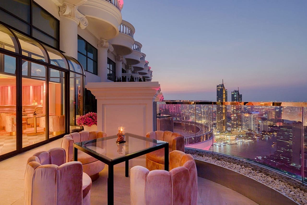 Pink Bar rooftop in Silom / Riverside, Bangkok