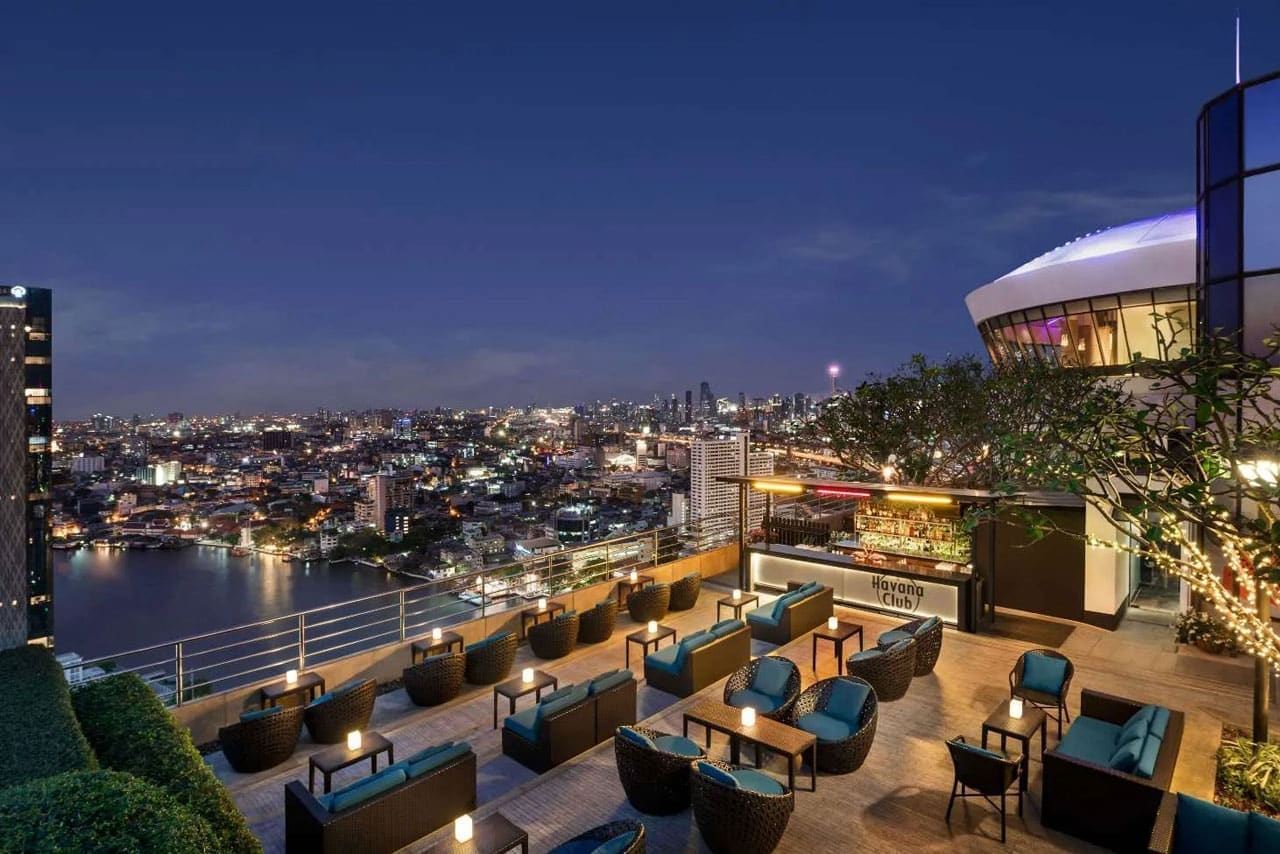 ThreeSixty Rooftop Bar rooftop bar in Thon Buri, Bangkok